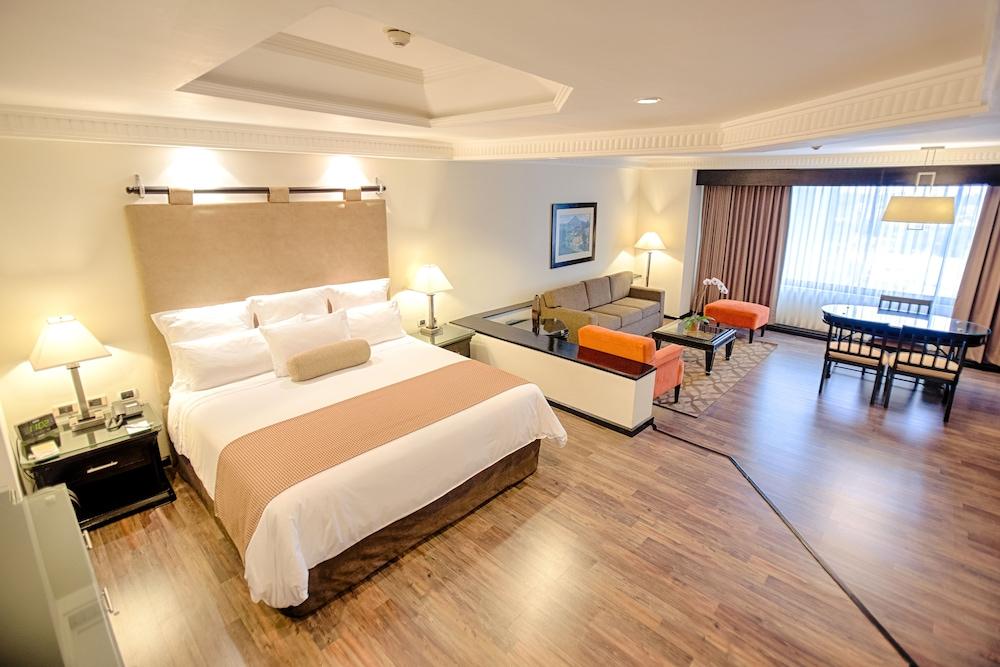 Tikal Futura Hotel & Convention Center Guatemala City Exterior photo
